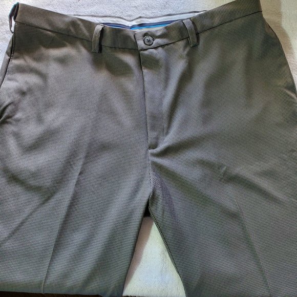 HAGGAR Grey Classic Fit Dress Pants, 36W X 34L - Picture 1 of 7